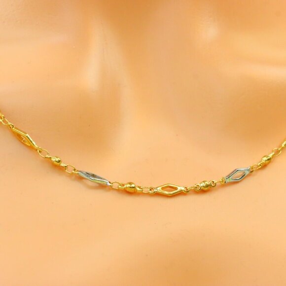 Minimalist Necklace, Sleek & Modern Design, Women’s Fashion, YC110387-N - Picture 6 of 10